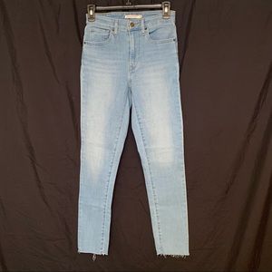 Levi’s high rise skinny ankle cut leggings size 27